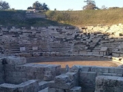Το Α’ Αρχαίο Θέατρο Λάρισας επανακτά σταδιακά τη σχέση του με τους θεατές, από το 2004