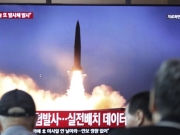 Βόρεια Κορέα: Εκτόξευσε νέου τύπου βαλλιστικούς πυραύλους