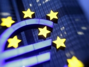 ΕΚΤ: Μειώθηκε το χρέος νοικοκυριών και επιχειρήσεων στην Ευρωζώνη