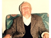 Ο Νικ. Σακελλαρίδης σε φωτογραφία της δεκαετίας του ΄80. Ήταν ο πρώτος κοινοτάρχης Καρυάς και πέθανε σε ηλικία 113 ετών