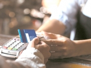 Πληρωμές με κάρτα σε ταξί, περίπτερα και λαϊκές αγορές
