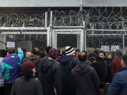 Υπεράριθμοι πρόσφυγες σε Λέσβο και Σάμο