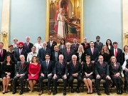 Υπουργικό συμβούλιο  με ίσο αριθμό  ανδρών και γυναικών