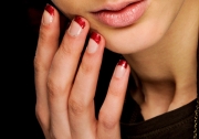 Πέντε λόγοι που σπάνε τα νύχια σας
