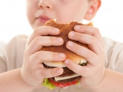 Ποιοι τρεις παράγοντες αυξάνουν τον κίνδυνο παχυσαρκίας στα παιδιά;