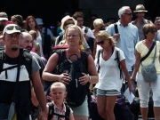 Ελάχιστα ξοδεύουν οι ξένοι τουρίστες στην Ελλάδα
