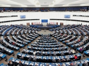 Η Ευρωβουλή παρακολουθεί στενά τις διαπραγματεύσεις για το Ασφαλιστικό