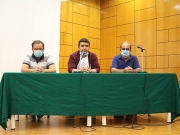 Οι Σωκράτης Αλειφτήρας (κέντρο), Χρήστος Αδαμόπουλος (δεξιά),  Γιώργος Νικολόπουλος (αριστερά), στο προεδρείο της χθεσινής συγκέντρωσης