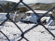 Τραγικές οι συνθήκες στα κέντρα προσφύγων λόγω χιονιά
