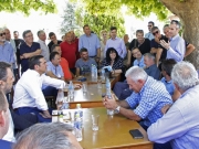 Για τα περιθώρια κρατικής παρέμβασης στη στήριξη του αγροτικού εισοδήματος ρωτήθηκε από την «Ε»  ο πρόεδρος του ΣΥΡΙΖΑ, με τον Αλέξη Τσίπρα να απαντά ότι «θα γίνει ό,τι είναι εφικτό στο πλαίσιο της ΚΑΠ»