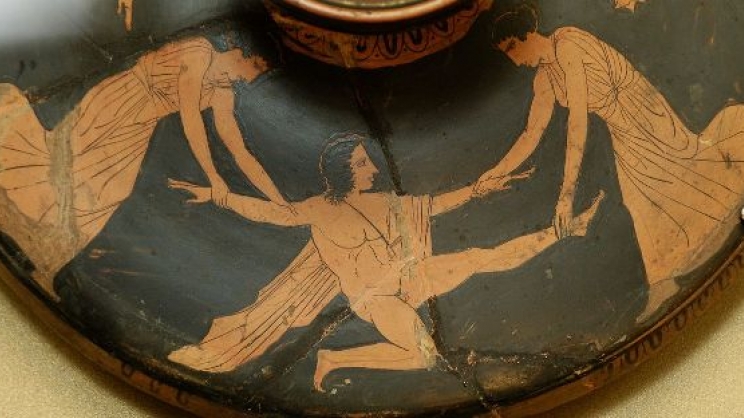 Ο φρικτός θάνατος του Πενθέα από τις μαινάδες. Παράσταση σε ερυθρόμορφο αγγείο. [Μουσείο Λούβρου