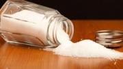 Το πολύ αλάτι προκαλεί πονοκεφάλους