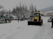 Περιφέρεια Θεσσαλίας: Συνεχής η μάχη με τον χιονιά
