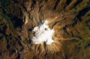 Το ηφαίστειο Νεβάδο ντελ Ρουίς της Κολομβίας