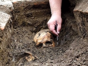 Κίνα: Ανακάλυψαν 18 αρχαίους τάφους