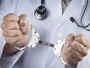 Καταδικάστηκε γιατρός για το θάνατο νεφροπαθούς