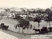 ΛΑΡΙΣΑ. Η Πλατεία Θέμιδος. Επιστολικό δελτάριο του Ιωάννη Κουμουνδούρου. Ταχυδρομημένη το 1934