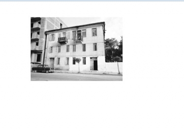 Η οικία του στρατηγού Ιωάννη Αρτη επί της οδού Αγ. Νικολάου. Φωτογραφία του Τάκη Τλούπα. Δεκαετία 1950-1960. Ευγενική προσφορά της κ. Βάνιας Τλούπα