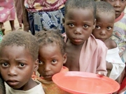 Aντιμέτωποι με άθλιες συνθήκες πείνας