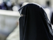 Πρόστιμο σε 28χρονη που φορούσε μπούρκα δημοσίως