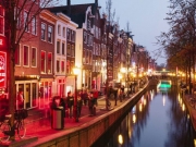 Μέτρα περιορισμού στην «Κόκκινη Συνοικία» της Ολλανδίας