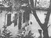 Η κατοικία της οικογένειας Σκίπη στην περιοχή Σάλια, σημερινή ομώνυμη οδό. Προπολεμική φωτογραφία