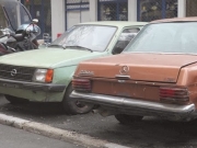 Ο Δήμος Λαρισαίων απομακρύνει εγκαταλειμμένα αυτοκίνητα