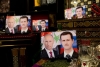  Πορτραίτα Άσαντ και Πούτιν σε κατάστημα με σουβενίρ στη Δαμασκό   (Φωτογραφία:  Associated Press )