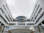 Δικαιώθηκε νοσοκομείο που απέλυσε γενειοφόρο ειδικευόμενο
