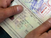 Θέλησε να ταξιδέψει με κλεμμένο διαβατήριο