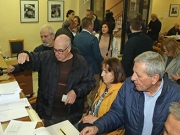 Εντονο το ενδιαφέρον και αθρόα η συμμετοχή στις χθεσινές κάλπες του ΣΥΡΙΖΑ στο Επιμελητήριο