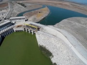 Εκτός από το νερό στην Κάρλα... ρέουν και πόροι που θα διαχειριστεί η Περιφέρεια Θεσσαλίας για τη χρηματοδότηση προγραμμάτων του αγροδιατροφικού τομέα (φωτ. αρχείου).