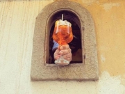Η Ιταλία ξανάνοιξε  τα «παράθυρα κρασιού»