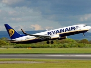 Η Ryanair περικόπτει καλοκαιρινές πτήσεις