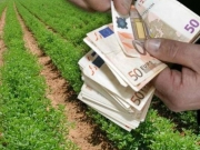 Αυξημένοι φόροι για 575.000 αγρότες