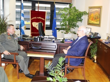 Με τον απερχόμενο διοικητή της 1ης Στρατιάς συναντήθηκε ο δήμαρχος Λαρισαίων