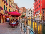 «Tέλος εισόδου» στους τουρίστες επιβάλλει η Βενετία