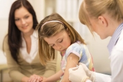 Δωρεάν οι εμβολιασμοί άπορων και ανασφάλιστων παιδιών