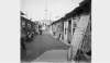 Μέρος από τα πρόχειρα καταστήματα που έστησαν οι πρόσφυγες το 1924 στην πλατεία  Ανακτόρων (δημάρχου Μπλάνα). Φωτογραφία του Moritz Blumenthal. 1931.