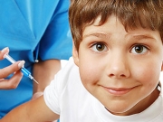Γιατί και πώς πρέπει να γίνονται τα παιδικά εμβόλια